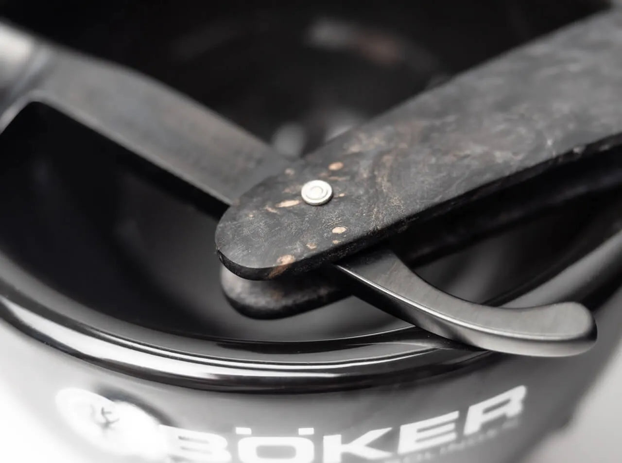 Böker Black Amboina Open Scheermes