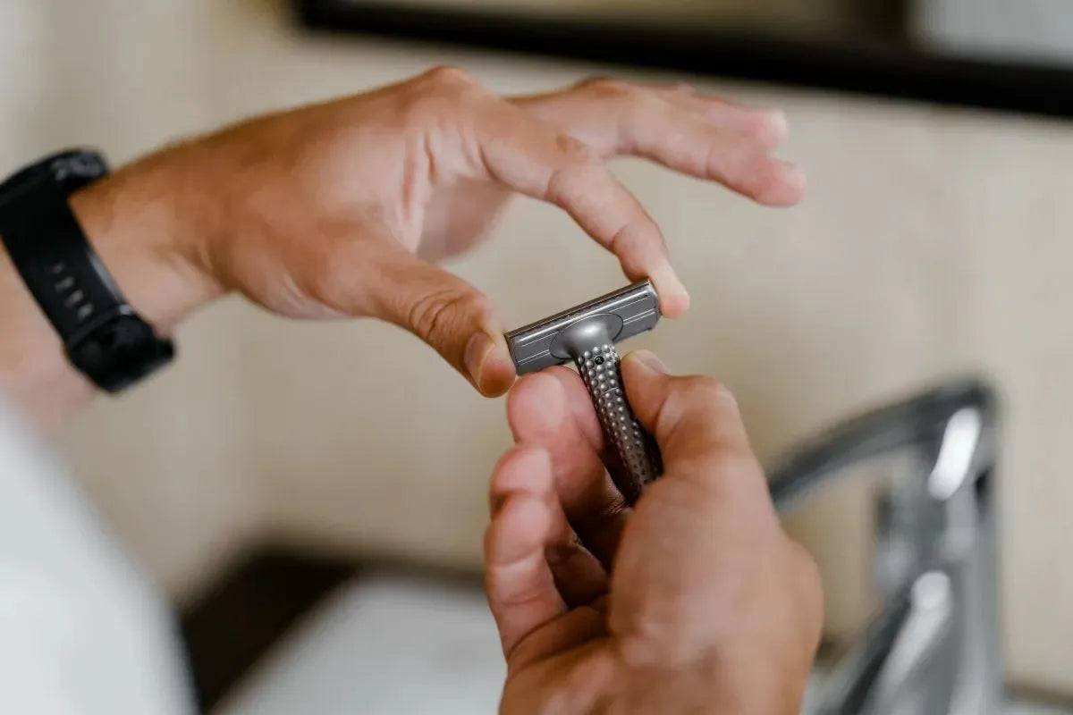 Tatara adjustable safety razor Muramasa with holder